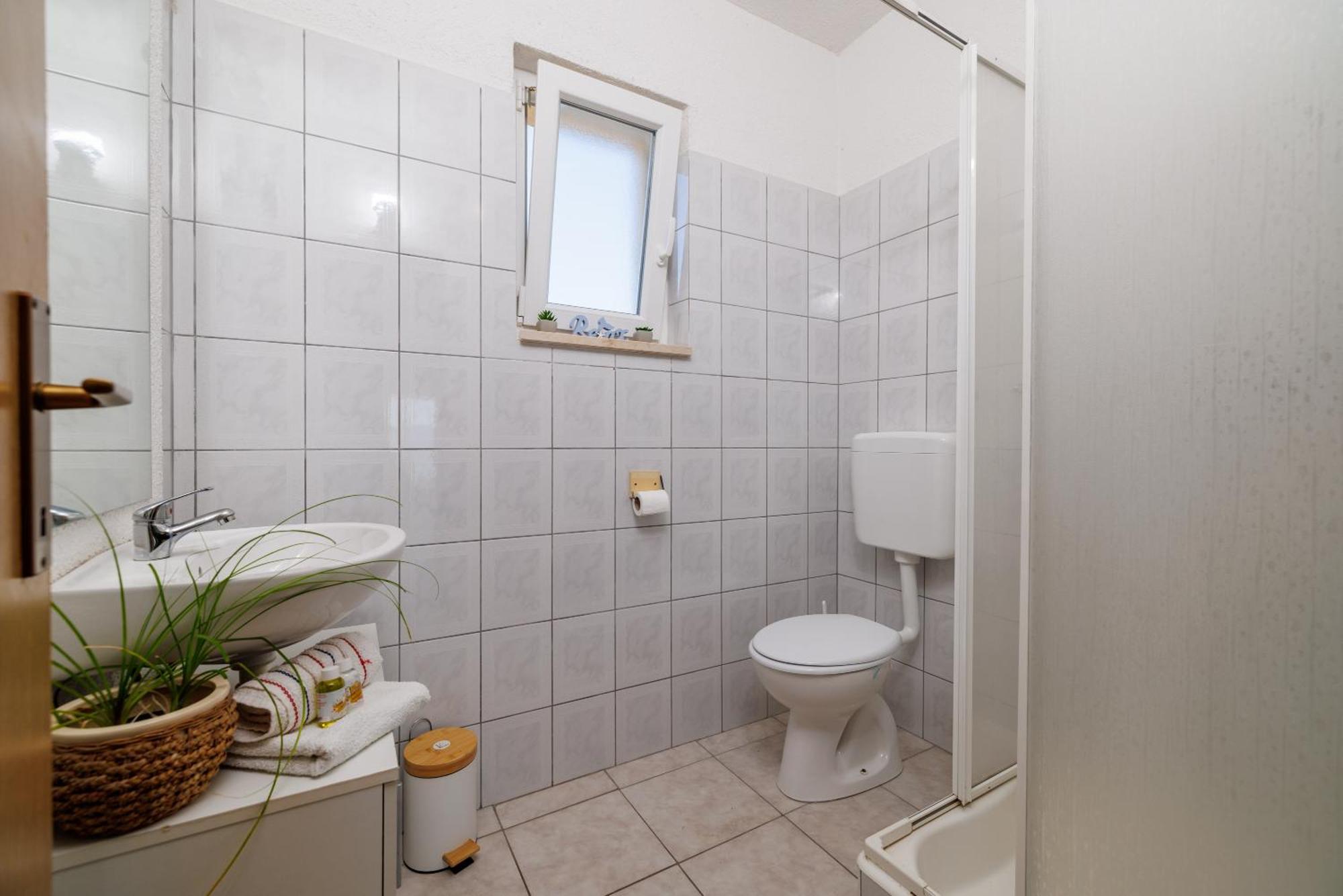 Apartmani Tijana Novi Vinodolski Exterior photo
